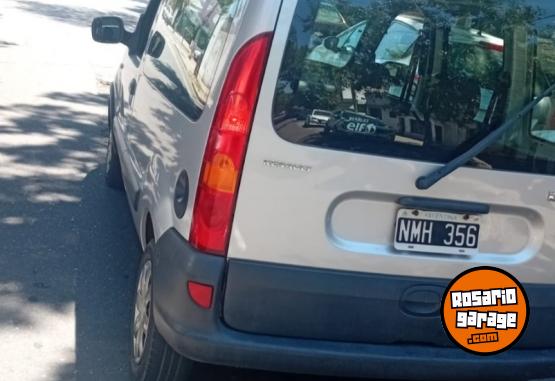 Autos - Renault Kangoo 2014 Nafta 170000Km - En Venta