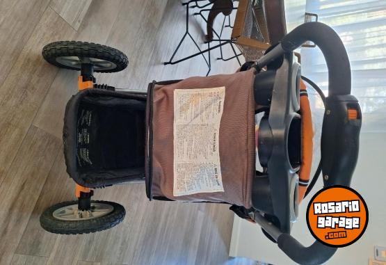 Art�culos para beb� - Cochecito Jeep Liberty Importado - En Venta