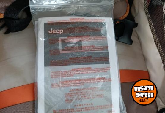 Art�culos para beb� - Cochecito Jeep Liberty Importado - En Venta