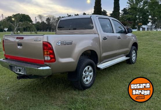 Camionetas - Toyota Hilux sr 3.0 2006 Diesel 243000Km - En Venta