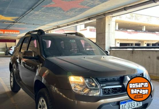 Autos - Renault DUSTER DYNAMIQUE 2017 Nafta 102300Km - En Venta