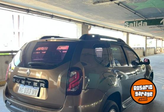 Autos - Renault DUSTER DYNAMIQUE 2017 Nafta 102300Km - En Venta