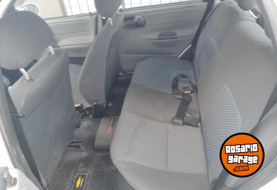 Autos - Chevrolet Classic 2012 Nafta 81000Km - En Venta