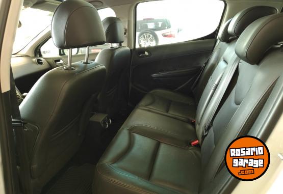 Autos - Peugeot 308 2015 Nafta 91000Km - En Venta