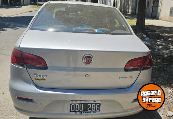 Autos - Fiat Siena 2014 GNC 110000Km - En Venta