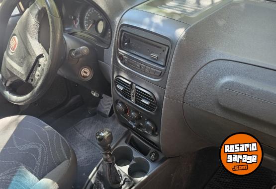 Autos - Fiat Siena 2014 GNC 110000Km - En Venta