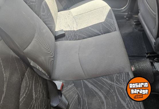 Autos - Fiat Siena 2014 GNC 110000Km - En Venta