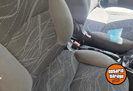 Autos - Fiat Siena 2014 GNC 110000Km - En Venta