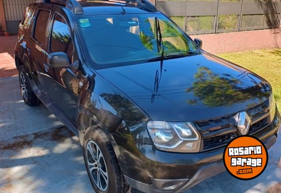 Autos - Renault Duster 2018 GNC 130000Km - En Venta