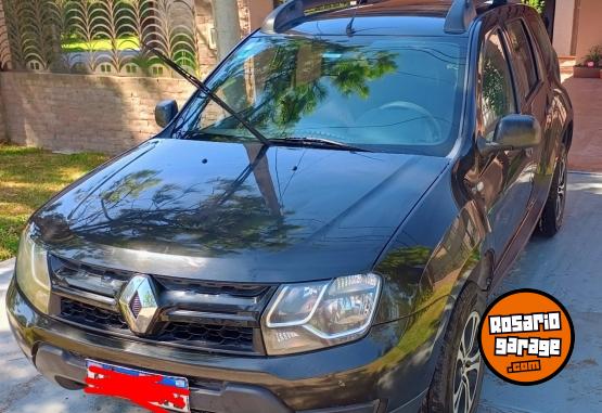 Autos - Renault Duster 2018 GNC 130000Km - En Venta