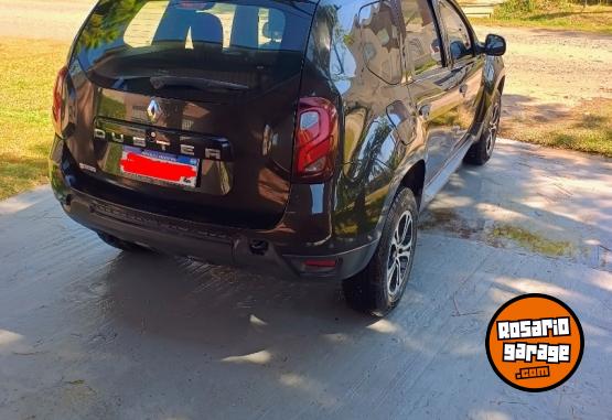 Autos - Renault Duster 2018 GNC 130000Km - En Venta