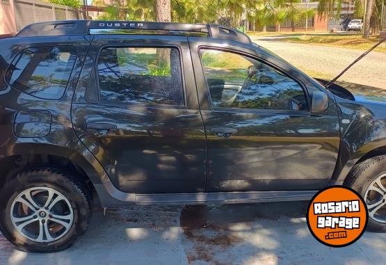 Autos - Renault Duster 2018 GNC 130000Km - En Venta
