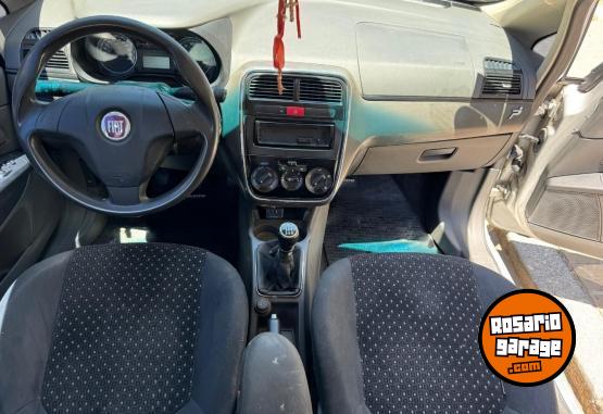 Autos - Fiat Punto 2007 GNC 243000Km - En Venta