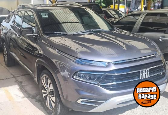 Camionetas - Fiat Toro volcano full 2022 Diesel 65000Km - En Venta