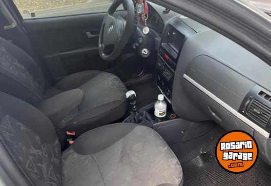 Autos - Fiat Adventure 1.8 2007 Nafta 250000Km - En Venta