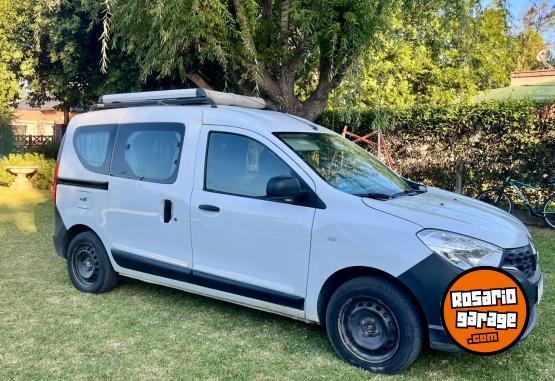 Utilitarios - Renault Kangoo II Express Confort 2021 Diesel 140000Km - En Venta