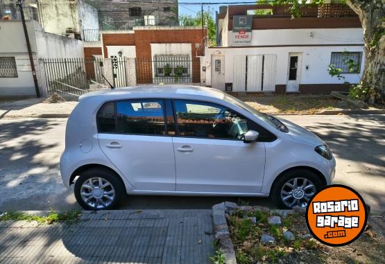 Autos - Volkswagen UP Highline 5P 2015 Nafta 81873Km - En Venta