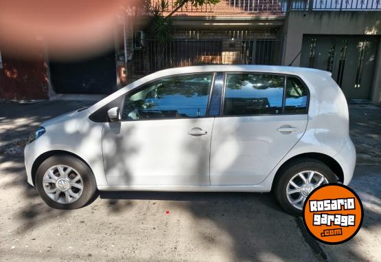 Autos - Volkswagen UP Highline 5P 2015 Nafta 81873Km - En Venta