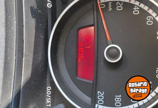Autos - Volkswagen UP Highline 5P 2015 Nafta 81873Km - En Venta