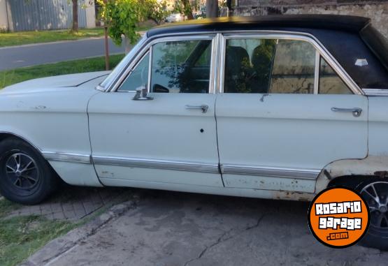 Autos - Ford Futira 2026 GNC 1111Km - En Venta