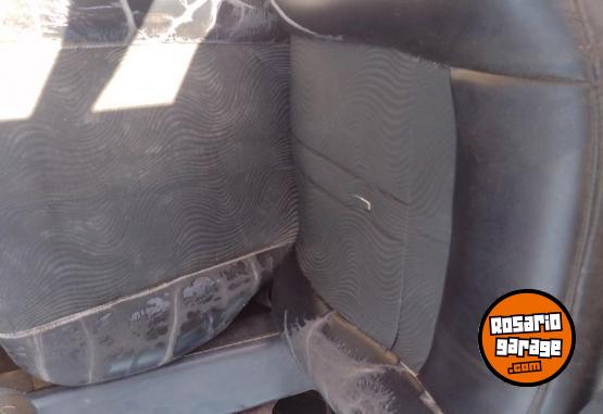 Autos - Ford Futira 2026 GNC 1111Km - En Venta
