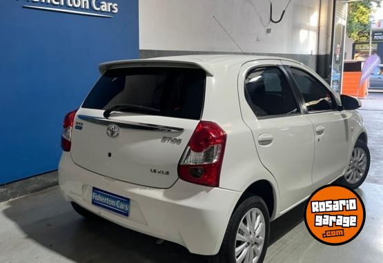 Autos - Toyota ETIOS 1.5 5PTAS XLS 4 2014 Nafta 154000Km - En Venta
