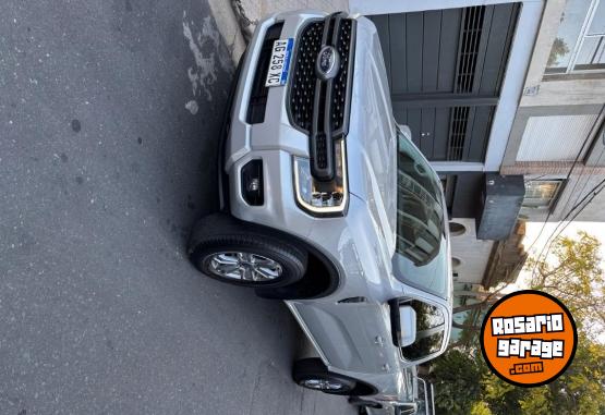 Camionetas - Ford Ranger 2023 Diesel 46000Km - En Venta