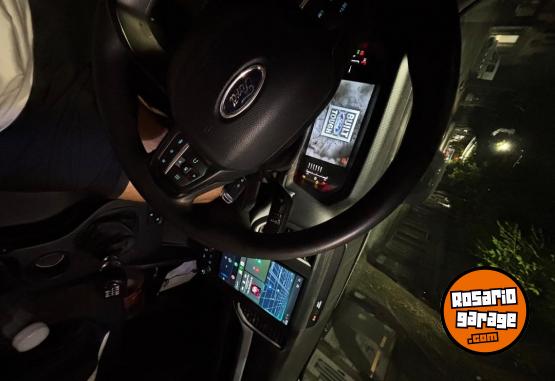 Camionetas - Ford Ranger 2023 Diesel 46000Km - En Venta