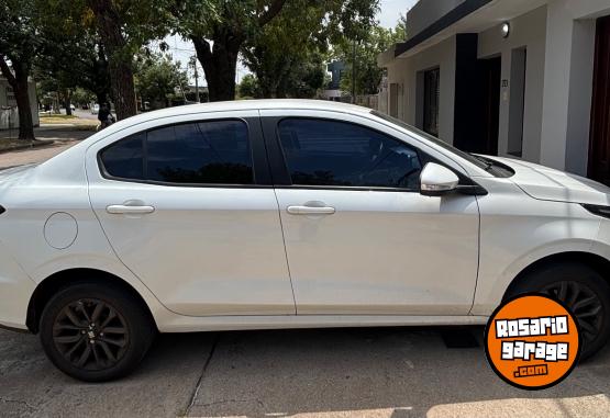 Autos - Fiat FIAT CRONOS DRIVE 1.3 MT 2022 Nafta 59000Km - En Venta