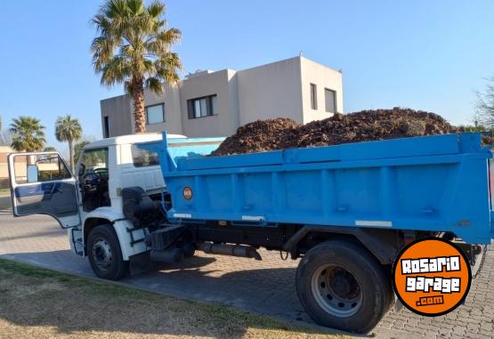 Camiones y Gr�as - Cami�n 13180 a�o 2005 - En Venta