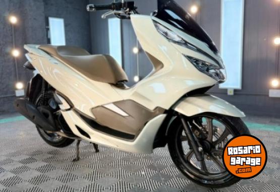 Motos - Honda Pcx 150 2020 Nafta 24000Km - En Venta