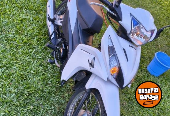 Motos - Honda Wave 2023 Nafta 4600Km - En Venta
