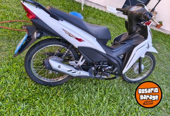 Motos - Honda Wave 2023 Nafta 4600Km - En Venta
