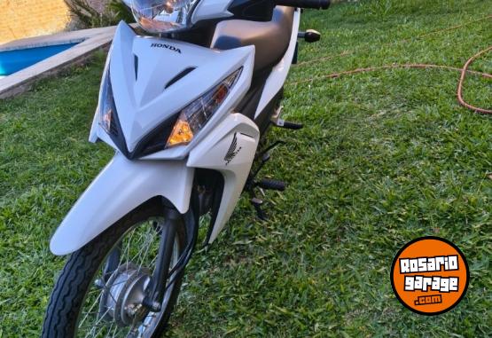Motos - Honda Wave 2023 Nafta 4600Km - En Venta