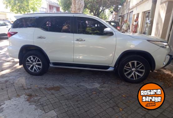 Camionetas - Toyota SW4 2018 Diesel 158000Km - En Venta