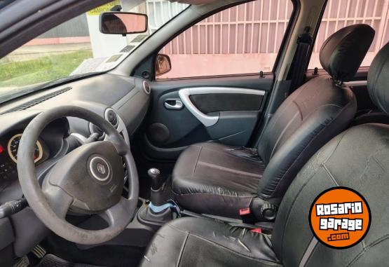 Autos - Renault Sandero stepway 2011 Nafta 215000Km - En Venta