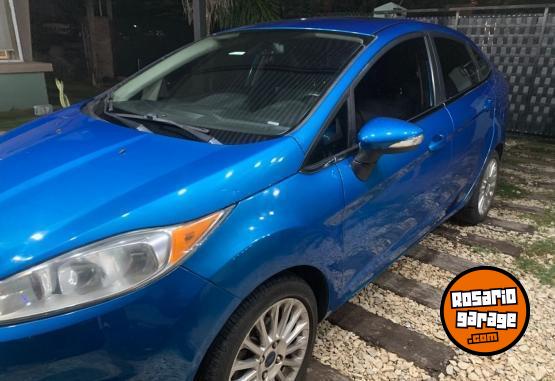 Autos - Ford Fiesta Titanium 2017 Nafta 165900Km - En Venta