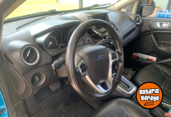 Autos - Ford Fiesta Titanium 2017 Nafta 165900Km - En Venta