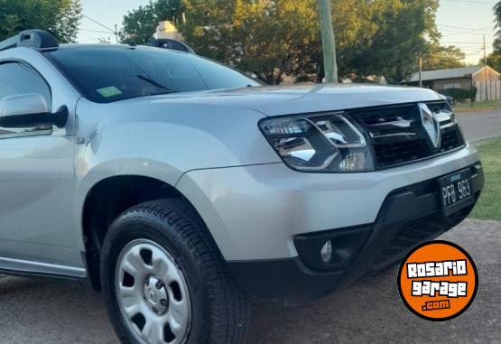 Camionetas - Renault Duster Dinamique 1.6 2015 Nafta 110000Km - En Venta