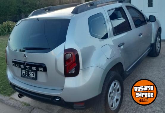 Camionetas - Renault Duster Dinamique 1.6 2015 Nafta 110000Km - En Venta