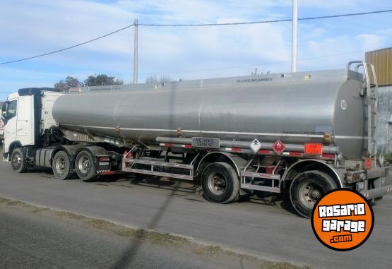 Camiones y Gr�as - Semirremolque Tanque Cisterna DANES - En Venta