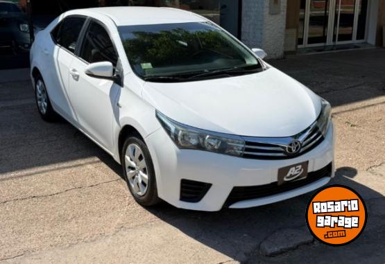 Autos - Toyota Corolla XLI AT 2014 Nafta 133000Km - En Venta