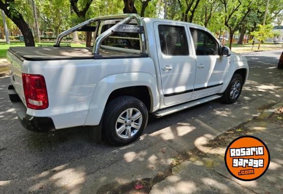 Camionetas - Volkswagen Amarok 2016 Diesel 76000Km - En Venta