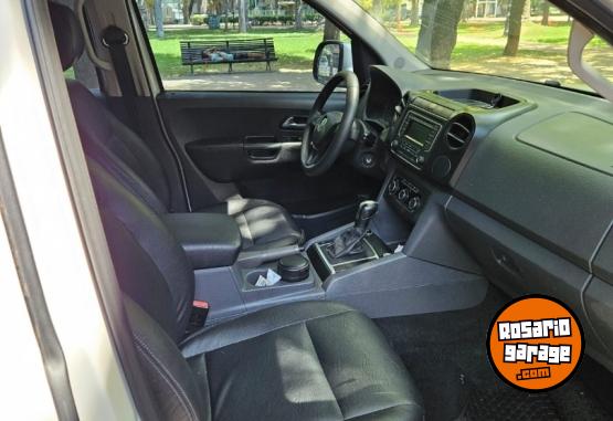 Camionetas - Volkswagen Amarok 2016 Diesel 76000Km - En Venta
