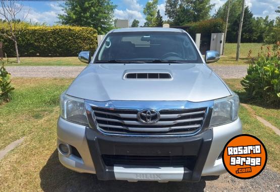 Camionetas - Toyota Hilux 2012 Diesel 181000Km - En Venta