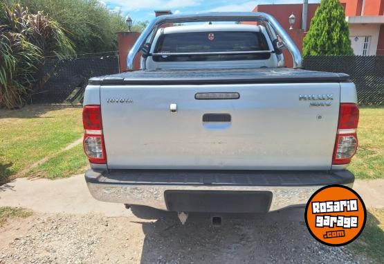 Camionetas - Toyota Hilux 2012 Diesel 181000Km - En Venta