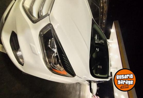 Autos - Ford Kuga 2.0 Titanium 2017 Nafta 120000Km - En Venta