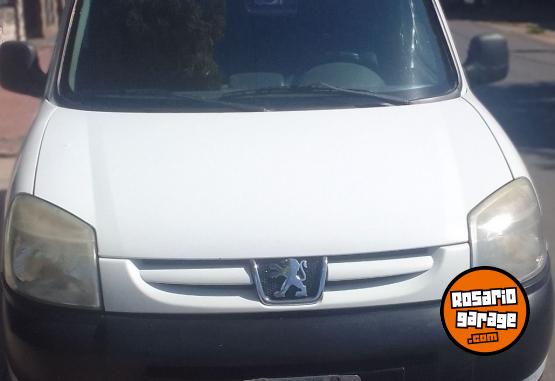 Utilitarios - Peugeot Partner 2011 Diesel 178777Km - En Venta