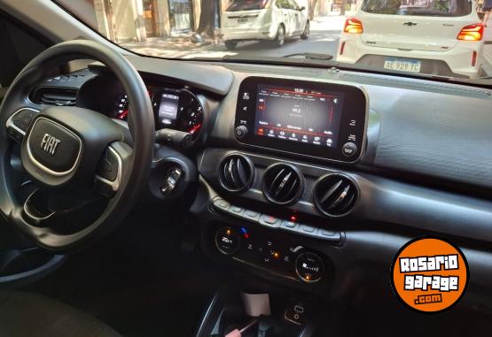 Autos - Fiat Cronos Drive 2023 Nafta 43000Km - En Venta