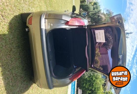 Autos - Ford Focus 2006 Diesel 240000Km - En Venta